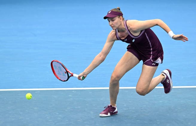 TENNIS BRISBANE INTERNATIONAL, Elena Rybakina of Kazakhstan in action against Karolina Muchova of the Czech Republic during the quarter-finals of the Brisbane International tennis tournament at Pat Rafter Arena in Brisbane, Friday, January 9, 2026. ( NO ARCHIVING, EDITORIAL USE ONLY BRISBANE QUEENSLAND AUSTRALIA  Copyright: xDARRENxENGLANDx 20260109126868179130