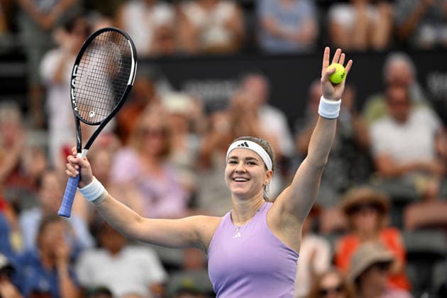 TENNIS BRISBANE INTERNATIONAL, Karolina Muchova of the Czech Republic celebrates winning against Elena Rybakina of Kazakhstan during the quarter-finals of the Brisbane International tennis tournament at Pat Rafter Arena in Brisbane, Friday, January 9, 2026. ( NO ARCHIVING, EDITORIAL USE ONLY BRISBANE QUEENSLAND AUSTRALIA  Copyright: xDARRENxENGLANDx 20260109145157615116