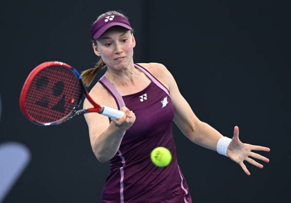 TENNIS BRISBANE INTERNATIONAL, Elena Rybakina of Kazakhstan in action against Karolina Muchova of the Czech Republic during the quarter-finals of the Brisbane International tennis tournament at Pat Rafter Arena in Brisbane, Friday, January 9, 2026. ( NO ARCHIVING, EDITORIAL USE ONLY BRISBANE QUEENSLAND AUSTRALIA  Copyright: xDARRENxENGLANDx 20260109123093597838