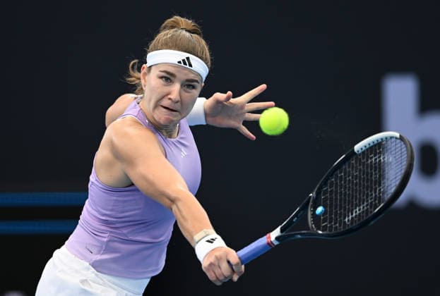 TENNIS BRISBANE INTERNATIONAL, Karolina Muchova of the Czech Republic in action against Elena Rybakina of Kazakhstan during the quarter-finals of the Brisbane International tennis tournament at Pat Rafter Arena in Brisbane, Friday, January 9, 2026. ( NO ARCHIVING, EDITORIAL USE ONLY BRISBANE QUEENSLAND AUSTRALIA  Copyright: xDARRENxENGLANDx 20260109160345892978