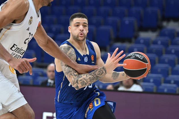 January 8, 2026, Madrid, Spain: Iffe Lundberg of Maccabi Tel Aviv in action during the Turkish EuroLeague between Real Madrid and Maccabi Rapyd Tel Aviv at Movistar Arena. Final score; Real Madrid 98-86 Maccabi Rapyd Tel Aviv Madrid Spain - ZUMAs197 20260108_aaa_s197_229 Copyright: xAtilanoxGarciax