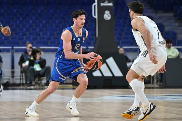 January 8, 2026, Madrid, Spain: John Dibartolomeo of Maccabi Tel Aviv in action during the Turkish EuroLeague between Real Madrid and Maccabi Rapyd Tel Aviv at Movistar Arena. Final score; Real Madrid 98-86 Maccabi Rapyd Tel Aviv Madrid Spain - ZUMAs197 20260108_aaa_s197_233 Copyright: xAtilanoxGarciax