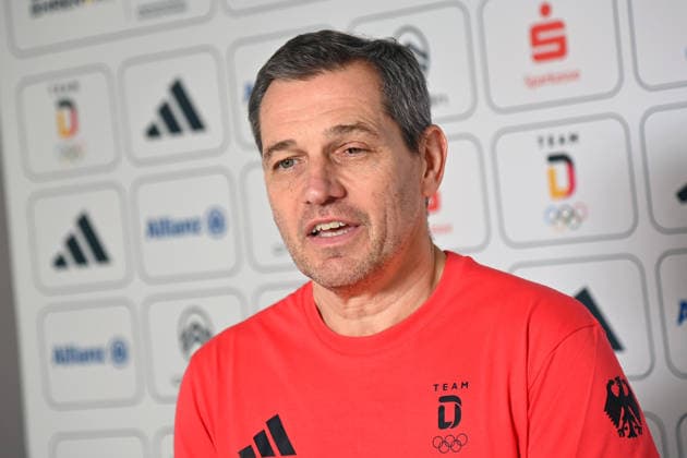 Michael MRONZ (IOC Mitglied), Einzelbild,angeschnittenes Einzelmotiv,Portraet,Portrait,Porträt. Einkleidung der Deutschen Olympiamannschaft, Einkleidung Team Deutschland fuer die Winterspiele 2026 in Mailand und Cortina. *** Michael MRONZ IOC member, single image, cropped single motif, portrait, portrait, portrait dressing of the German Olympic team, dressing of Team Germany for the 2026 Winter Games in Milan and Cortina