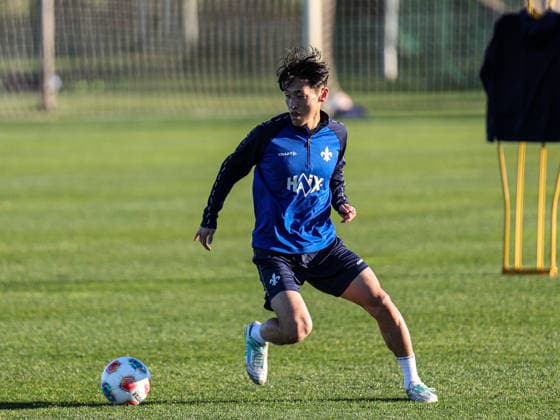 Hiraki Akiyama at training camp Spain, SV Darmstadt 98 on 09 01 26 in Olivanova, Spain Spain Olivanova Spain Germany Copyright: xAlfioxMarinox