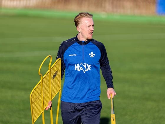 Isac Lidberg with the mannequins at the training camp Spain, SV Darmstadt 98 on 09 01 26 in Olivanova, Spain Spain Olivanova Spain Germany Copyright: xAlfioxMarinox