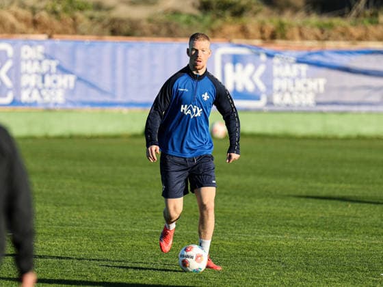 Kai Klefisch on the ball at the training camp Spain, SV Darmstadt 98 on 09 01 26 in Olivanova, Spain Spain Olivanova Spain Germany Copyright: xAlfioxMarinox