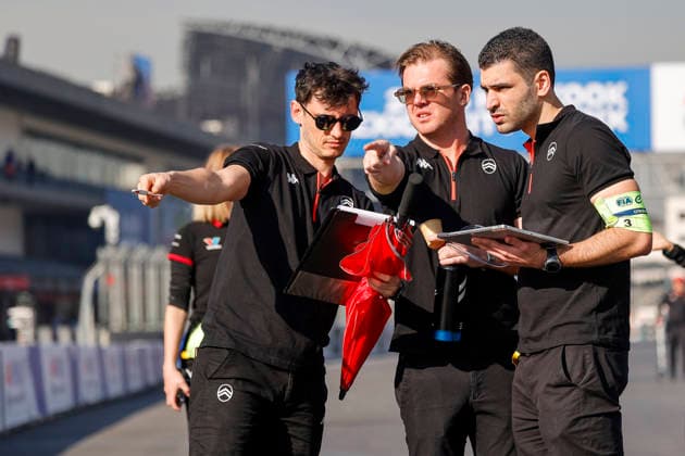 2025 FORMULA E MEXICO CITY ePRIX CASSIDY Nick (nzl), Citroën Racing Formula E Team, Citroën, portrait Track walk ambiance, atmosphere, Hankook pneus, tyres, tyre during the the Mexico City Paulo ePrix, 2nd round of the 2025-26 ABB FIA Formula E World Championship, WM, Weltmeisterschaft on the Autodromo Hermanos Rodriguez from January 8 to 10, 2025 in Mexico City, Mexico - Mexico CityMexico Copyright: xPauloxMariax