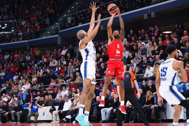 Armoni Brooks (EA7 Emporio Armani Olimpia Milano) during EA7 Emporio Armani Milano vs Anadolu Efes, Basketball Euroleague match in Assago (MI), Italy, January 09 2026  Copyright: xSavinoxPaolella IPAxSportx xipa-agency.netx xx IPA_69861281 IPA_Agency_IPA69861281