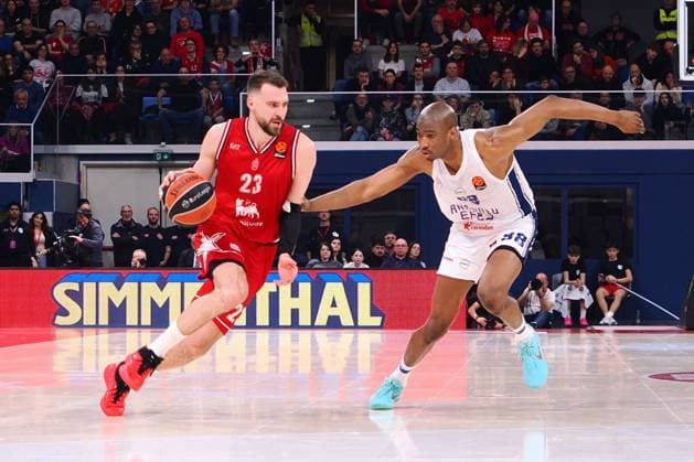 Marko Guduric (EA7 Emporio Armani Olimpia Milano) during EA7 Emporio Armani Milano vs Anadolu Efes, Basketball Euroleague match in Assago (MI), Italy, January 09 2026  Copyright: xSavinoxPaolella IPAxSportx xipa-agency.netx xx IPA_69861329 IPA_Agency_IPA69861329