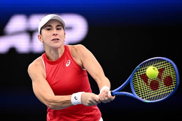 TENNIS UNITED CUP SYDNEY, Belinda Bencic of Switzerland plays a return shot against Elise Mertens of Belgium during the semi final of the 2026 United Cup at Ken Rosewall Arena in Sydney, Saturday, January 10, 2026. ( NO ARCHIVING, EDITORIAL USE ONLY SYDNEY NEW SOUTH WALES AUSTRALIA  Copyright: xDANxHIMBRECHTSx 20260110170117067930