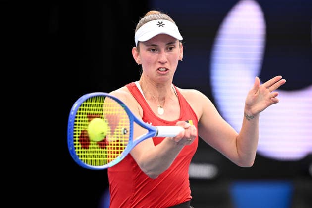 TENNIS UNITED CUP SYDNEY, Elise Mertens of Belgium plays a return shot against Belinda Bencic of Switzerland during the semi final of the 2026 United Cup at Ken Rosewall Arena in Sydney, Saturday, January 10, 2026. ( NO ARCHIVING, EDITORIAL USE ONLY SYDNEY NEW SOUTH WALES AUSTRALIA  Copyright: xDANxHIMBRECHTSx 20260110139825872039