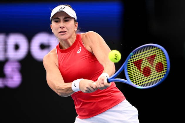 TENNIS UNITED CUP SYDNEY, Belinda Bencic of Switzerland plays a return shot against Elise Mertens of Belgium during the semi final of the 2026 United Cup at Ken Rosewall Arena in Sydney, Saturday, January 10, 2026. ( NO ARCHIVING, EDITORIAL USE ONLY SYDNEY NEW SOUTH WALES AUSTRALIA  Copyright: xDANxHIMBRECHTSx 20260110176267094655