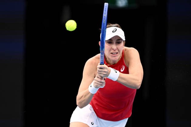 TENNIS UNITED CUP SYDNEY, Belinda Bencic of Switzerland plays a return shot against Elise Mertens of Belgium during the semi final of the 2026 United Cup at Ken Rosewall Arena in Sydney, Saturday, January 10, 2026. ( NO ARCHIVING, EDITORIAL USE ONLY SYDNEY NEW SOUTH WALES AUSTRALIA  Copyright: xDANxHIMBRECHTSx 20260110168562625851