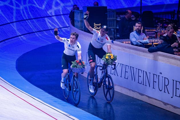 MALMBERG Matias, POLITT Nils Sixdays Bremen 2026 Team 1 HERMES SYSTEME MALMBERG Matias DEN Black POLITT Nils GER Red Award Ceremony Medal Ceremony Podium Landscape horizontal Landscape Event Event Sixdays Bremen 2026 Category Category Cycling Track Cycling Sixdays Elite Men Location Location Europe Germany Bremen ÖVB Arena Discipline Madison Distance 45 min Date Date 09 01 2026 Friday Day 1