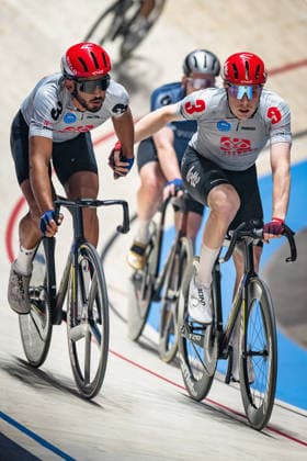 GRODIN Donovan, BERNARD Thibaut Sixdays Bremen 2026 Team 3 SPIELBANK BREMEN GRODIN Donovan FRA Black BERNARD Thibaut BEL Red Portrait Portrait Event Event Sixdays Bremen 2026 Category Category Cycling Track Cycling Sixdays Elite Men Location Location Europe Germany Bremen ÖVB Arena Discipline Madison Distance 45 min Date Date 09 01 2026 Friday Day 1