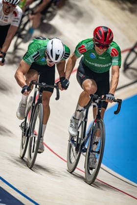 DONEGA Matteo, SIERRA Juan David Sixdays Bremen 2026 Team 10 WANDSCHER GRUPPE DONEGA Matteo ITA Black SIERRA Juan David ITA Red Portrait Portrait Portrait Event Event Sixdays Bremen 2026 Category Category Cycling Track Cycling Sixdays Elite Men Location Location Europe Germany Bremen ÖVB Arena Discipline Madison Distance 45 min Date Date 09 01 2026 Friday Day 1