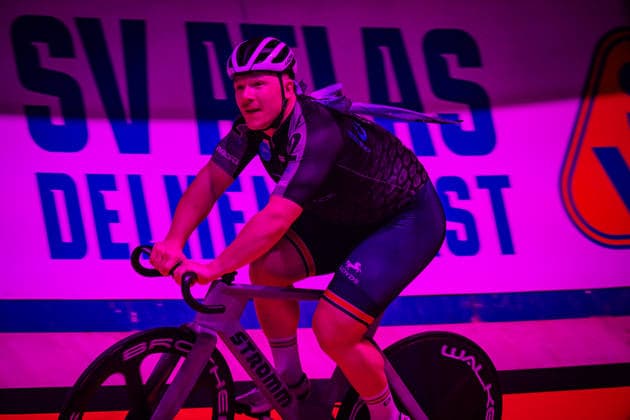ROTHERHAM Matthew Sixdays Bremen 2026 Team 2 VELO TRACK ROTHERHAM Matthew GBR Landscape horizontal Landscape Event Event Sixdays Bremen 2026 Category Category Cycling Track Cycling Sixdays Elite Men Location Location Europe Germany Bremen ÖVB Arena Discipline Laola Sprint Date Date 09 01 2026 Friday Day 1
