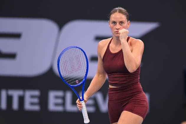TENNIS BRISBANE INTERNATIONAL, Marta Kostyuk of Ukraine reacts against Jessica Pegula of USA during the semi-finals of the Brisbane International tennis tournament at Pat Rafter Arena in Brisbane, Saturday, January 10, 2026. ( NO ARCHIVING, EDITORIAL USE ONLY BRISBANE QUEENSLAND AUSTRALIA  Copyright: xZAINxMOHAMMEDx 20260110138709495840