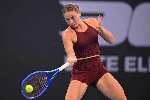 TENNIS BRISBANE INTERNATIONAL, Marta Kostyuk of Ukraine in action against Jessica Pegula of USA during the semi-finals of the Brisbane International tennis tournament at Pat Rafter Arena in Brisbane, Saturday, January 10, 2026. ( NO ARCHIVING, EDITORIAL USE ONLY BRISBANE QUEENSLAND AUSTRALIA  Copyright: xZAINxMOHAMMEDx 20260110192061097698
