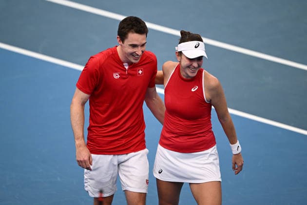 TENNIS UNITED CUP SYDNEY, Belinda Bencic and Jakub Paul of Switzerland celebrate winning their mixed doubles match against Elise Mertens and Zizou Bergs of Belgium, during the semi final between Switzerland and Belgium in the 2026 United Cup at Ken Rosewall Arena in Sydney, Saturday, January 10, 2026. ( NO ARCHIVING, EDITORIAL USE ONLY SYDNEY NEW SOUTH WALES AUSTRALIA  Copyright: xDANxHIMBRECHTSx 20260110168153437487