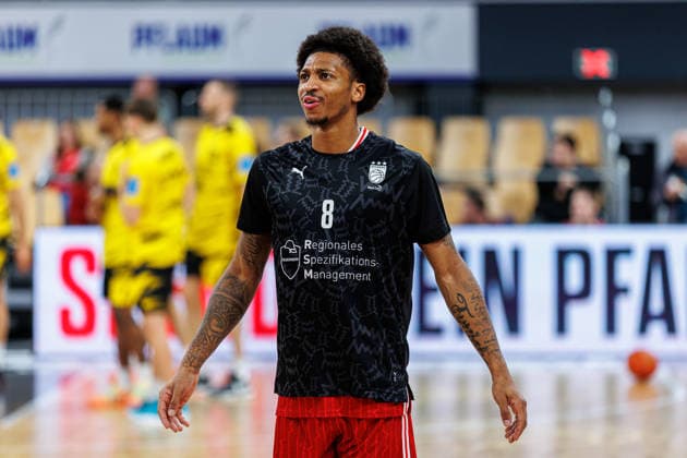 Demarcus Demonia BMA365 Bamberg Baskets, 08 , single picture, single photo, portrait, portraet, before the start of the match, BMA365 Bamberg Baskets vs MHP Riesen Ludwigsburg, Basketball, easyCredit BBL, 15 Matchday, 09 01 2026 BMA365 Bamberg Baskets vs MHP Riesen Ludwigsburg, Basketball, easyCredit BBL, 15 Matchday, 09 01 2026 Bamberg Copyright: xEibner-Pressefoto G.xSantemizx EP_EER