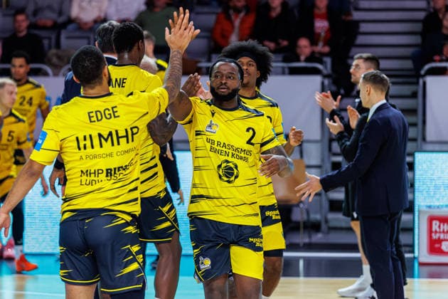 Traveon Buchanan MHP Riesen Ludwigsburg, 02 , before the start of the game, BMA365 Bamberg Baskets vs MHP Riesen Ludwigsburg, Basketball, easyCredit BBL, Matchday 15, 09 01 2026 BMA365 Bamberg Baskets vs MHP Riesen Ludwigsburg, Basketball, easyCredit BBL, Matchday 15, 09 01 2026 Bamberg Copyright: xEibner-Pressefoto G.xSantemizx EP_EER