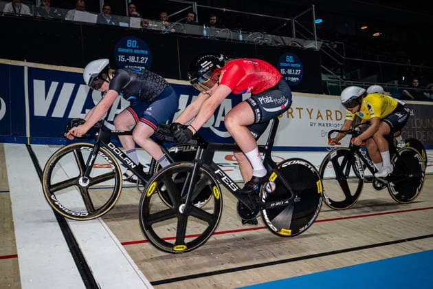 EDMUNDS Rhian, PRÖPSTER Alessa Catriona, GERAERTS Lonneke Sixdays Bremen 2026 Team 2 VELO TRACK EDMUNDS Rhian GBR Team 1 BOBRINK PRÖPSTER Alessa Catriona GER Team 4 VELO TRACK GERAERTS Lonneke NED Landscape horizontal Landscape Event Event Sixdays Bremen 2026 Category Category Category Cycling Track Cycling Sixdays Elite Location Location Europe Germany Bremen ÖVB Arena Discipline Keirin Distance m Date Date 09 01 2026 Friday Day 1