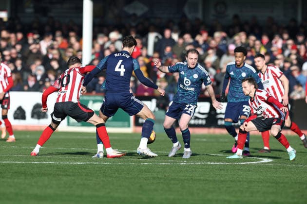 Cheltenham Town v Leicester City, FA Cup, 3rd Round Leicester City midfielder Oliver Skipp (22) wins the ball in midfield during the FA Cup match between Cheltenham Town and Leicester City at EV Charger Points Stadium, Cheltenham, UK on 10 January 2026. Cheltenham Jonny Rocks Stadium Gloucestershire UK Editorial use only DataCo restrictions apply See www.football-dataco.com , Copyright: xJohnxMallettx PSI-23561-0046
