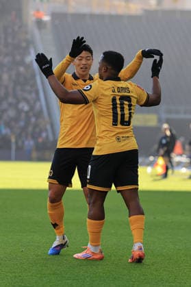 Emirates FA Cup Third Round Wolverhampton Wanderers v Shrewsbury Town Jhon Arias of Wolverhampton Wanderers scores to make it 2-0 during the Emirates FA Cup Third Round match Wolverhampton Wanderers vs Shrewsbury Town at Molineux, Wolverhampton, United Kingdom, 10th January 2026 (Photo by Euan Manning News Images) Wolverhampton Molineux West Midlands United Kingdom Copyright: xEuanxManning NewsxImagesx