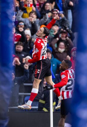 Football - FA Cup - 3rd Round - Everton FC v Sunderland AFC LIVERPOOL, ENGLAND - Saturday, January 10, 2026: Sunderland s Enzo Le FÃ e celebrates after scoring the first goal during the FA Cup 3rd Round match between Everton FC and Sunderland AFC at Bramley-Moore Dock. (Photo by David Rawcliffe Propaganda) LIVERPOOL Bramley-Moore Dock MERSEYSIDE ENGLAND  Copyright: xPropagandaxPhotoxAgencyx P2026-01-10-Everton_Sunderland-18