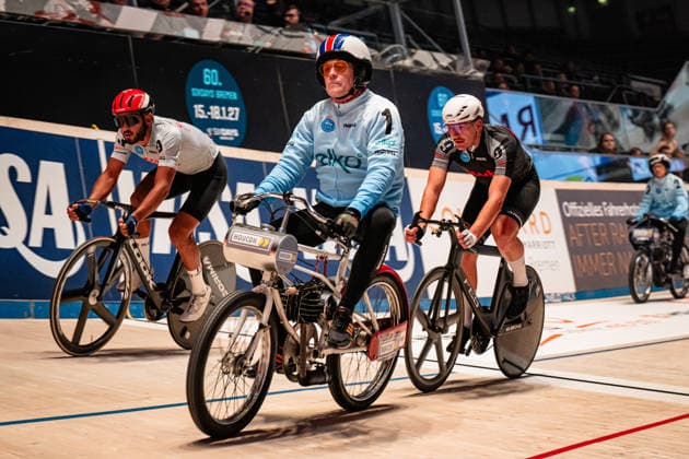 AUGENSTEIN Moritz Sixdays Bremen 2026 Team 9 SWB AUGENSTEIN Moritz GER Black Team 1 BÄUERLEIN Peter GER Pacemaker Landscape horizontal Landscape Event Event Sixdays Bremen 2026 Category Category Category Cycling Track Cycling Sixdays Elite Men Location Location Europe Germany Bremen ÖVB Arena Discipline Derny Race Distance m Date Date 09 01 2026 Friday Day 1