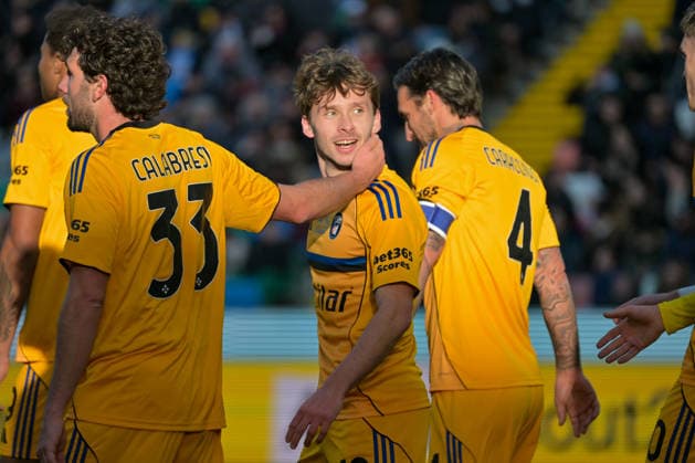 Pisa s Matteo Tramoni celebrates after scoring a goal during Udinese Calcio vs Pisa SC, Italian soccer Serie A match in Udine, Italy, January 10 2026  Copyright: xAlessioxMarini IPAxSportx xipa-agency.netx xx IPA_69882421 IPA_Agency_IPA69882421