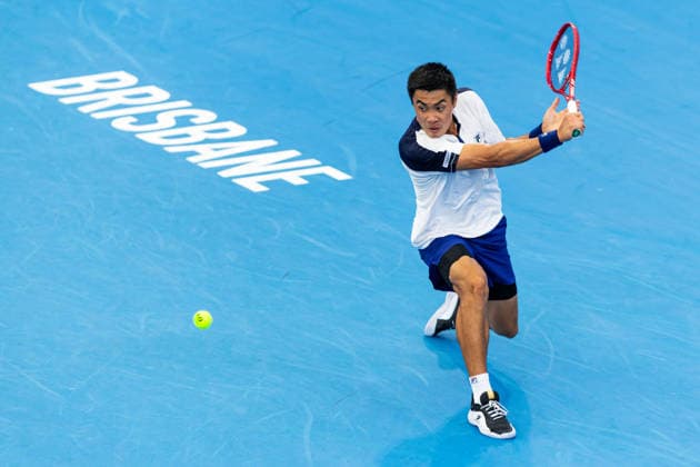 January 10, 2026, Brisbane, Qld, Australia: BRANDON NAKASHIMA of the United States plays a backhand during his MenÃ¢â‚¬â ¢s Singles semifinal match against ALEKSANDAR KOVACEVIC of the United States at the Brisbane International. Brisbane Australia - ZUMAt173 20260110_zsp_t173_020 Copyright: xStephanexThomasx