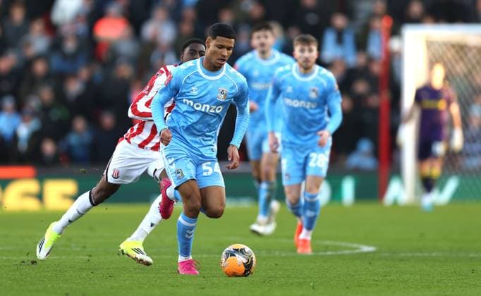 Kai Andrews of Coventry City Stoke City v Coventry City, Emirates FA Cup, Third Round, Football, Bet365 Stadium, Stoke-on-Trent, UK - 10 Jan 2026Stoke-on-Trent Bet365 Stadium United Kingdom EDITORIAL USE ONLY No use with unauthorised audio, video, data, fixture lists, club league logos or live services. Online in-match use limited to 120 images, no video emulation. No use in betting, games or single club league player publications.  Copyright: xKieranxMcManus Shutterstockx 16246248bv