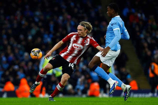 Manchester City v Exeter City, Manchester, UK - 10 January 2026 Ilmari Niskanen of Exeter City during the Emirates FA Cup Round 3 match between Manchester City and Exeter City at The Etihad Stadium on 10 January 2026 in Manchester, England (Photo by Steve Taylor PPAUK) Manchester The Etihad Stadium Greater Manchester England Copyright: xStevexTaylor PPAUKx PPA-239636