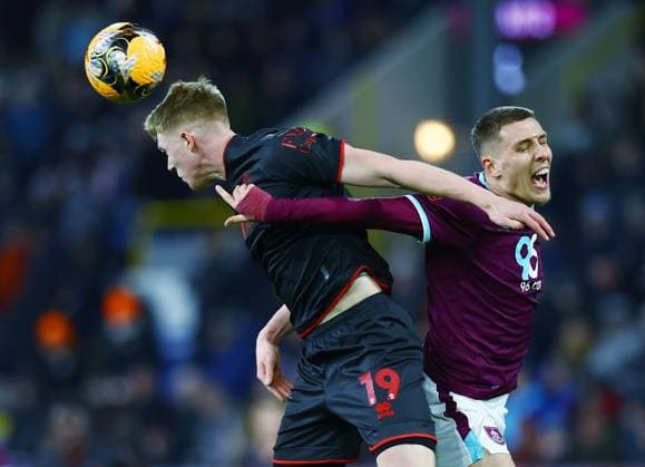 Josh Coburn of Millwall and Maxime Esteve of Burnley Burnley v Millwall, Emirates FA Cup, Third Round, Football, Turf Moor, Burnley, UK - 10 Jan 2026Burnley Turf Moor United Kingdom EDITORIAL USE ONLY No use with unauthorised audio, video, data, fixture lists, club league logos or live services. Online in-match use limited to 120 images, no video emulation. No use in betting, games or single club league player publications.  Copyright: xMattxWest Shutterstockx 16246250at