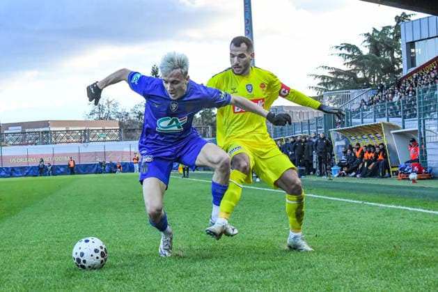 FOOTBALL : US Orleans vs AS Monaco - Coupe de France - 16e de finale - 10 01 2026 Aleksandr Golovin (AS Monaco) Guillaume Khous (US Orleans) OrleansFrance  Copyright: xBaptistexAutissierx