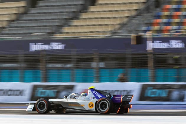 2025 FORMULA E MEXICO CITY ePRIX 51 MULLER Nico (swi), Porsche Formula E Team, Porsche 99X Electric, action during the the Mexico City Paulo ePrix, 2nd round of the 2025-26 ABB FIA Formula E World Championship, WM, Weltmeisterschaft on the Autodromo Hermanos Rodriguez from January 8 to 10, 2025 in Mexico City, Mexico - Mexico CityMexico  Copyright: xDamienxDoumerguex