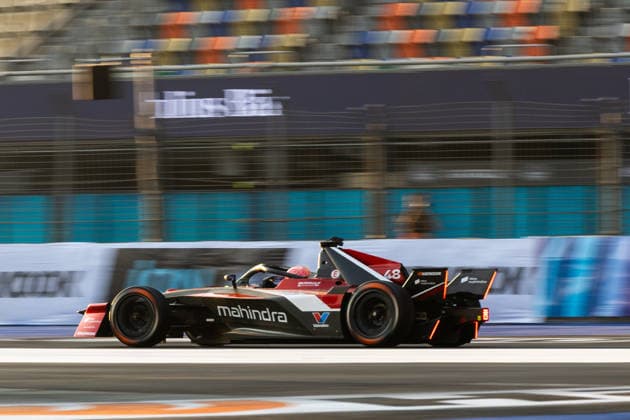 2025 FORMULA E MEXICO CITY ePRIX 48 MORTARA Edoardo (swi), Mahindra Racing, Mahindra M12Electro, action during the the Mexico City Paulo ePrix, 2nd round of the 2025-26 ABB FIA Formula E World Championship, WM, Weltmeisterschaft on the Autodromo Hermanos Rodriguez from January 8 to 10, 2025 in Mexico City, Mexico - Mexico CityMexico  Copyright: xDamienxDoumerguex