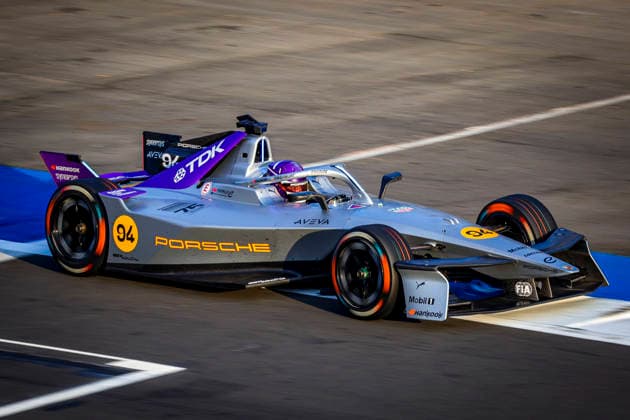 2025 FORMULA E MEXICO CITY ePRIX 94 WEHRLEIN Pascal (ger), Porsche Formula E Team, Porsche 99X Electric, action during the the Mexico City Paulo ePrix, 2nd round of the 2025-26 ABB FIA Formula E World Championship, WM, Weltmeisterschaft on the Autodromo Hermanos Rodriguez from January 8 to 10, 2025 in Mexico City, Mexico - Mexico CityMexico  Copyright: xPauloxMariax