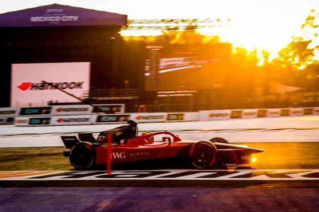 2025 FORMULA E MEXICO CITY ePRIX 27 DENNIS Jake (gbr), Andretti Formula E, Porsche 99X Electric, action during the the Mexico City Paulo ePrix, 2nd round of the 2025-26 ABB FIA Formula E World Championship, WM, Weltmeisterschaft on the Autodromo Hermanos Rodriguez from January 8 to 10, 2025 in Mexico City, Mexico - Mexico CityMexico  Copyright: xPauloxMariax