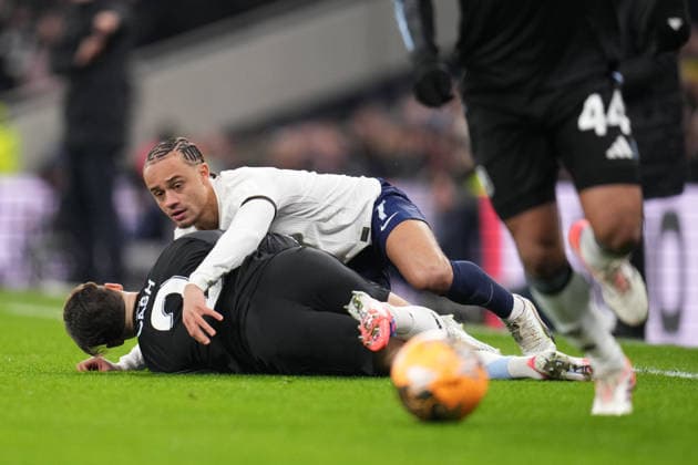 Emirates FA Cup Third Round Tottenham Hotspur v Aston Villa during the Emirates FA Cup Third Round match Tottenham Hotspur vs Aston Villa at Tottenham Hotspur Stadium, London, United Kingdom, 10th January 2026 (Photo by Harvey Murphy News Images) Copyright: xHarveyxMurphy NewsxImagesx