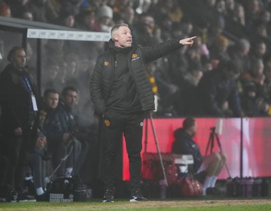 Cambridge United manager Neil Harris shouts instructions Cambridge United v Birmingham City, Emirates FA Cup, Third Round, Football, Cledara Abbey Stadium, Cambridge, UK - 10 Jan 2026Cambridge Cledara Abbey Stadium United Kingdom EDITORIAL USE ONLY No use with unauthorised audio, video, data, fixture lists, club league logos or live services. Online in-match use limited to 120 images, no video emulation. No use in betting, games or single club league player publications.  Copyright: xJedxLeicester Shutterstockx 16246307s
