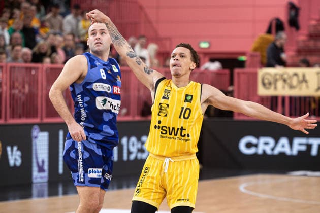 Phoenix Hagen Artland Dragons, Herren, 2 Bundesliga, Barmer 2 Basketball Bundesliga, pro A, 17 Spieltag, Spielzeit 2025 2026, 10 01 2026 Isaiah Sanders Tigers Tuebingen, 10 nach dem Wurf