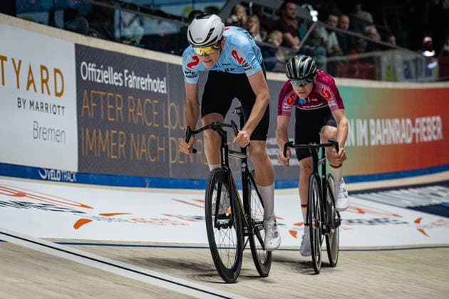 SCHULZE HESSELMANN Oskar Sixdays Bremen 2026 Team 2 SCHULZE HESSELMANN Oskar GER Landscape horizontal Landscape Event Event Sixdays Bremen 2026 Category Category Cycling Track Cycling Sixdays U19 Men Juniors Location Location Europe Germany Bremen ÖVB Arena Discipline Andy Kappes Cup Distance m Date Date 10 01 2026 Saturday Day 2
