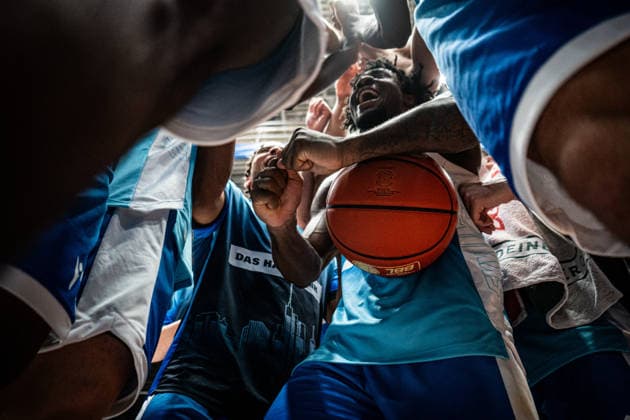 10 01 2026, xhfmx, Basketball easyCredit BBL Bundesliga, Frankfurt Skyliners NINERS Chemnitz Skylines Celebrate the victory against Chemnitz DFL DFB REGULATIONS PROHIBIT ANY USE OF PHOTOGRAPHS as IMAGE SEQUENCES and or QUASI VIDEO Frankfurt am Main
