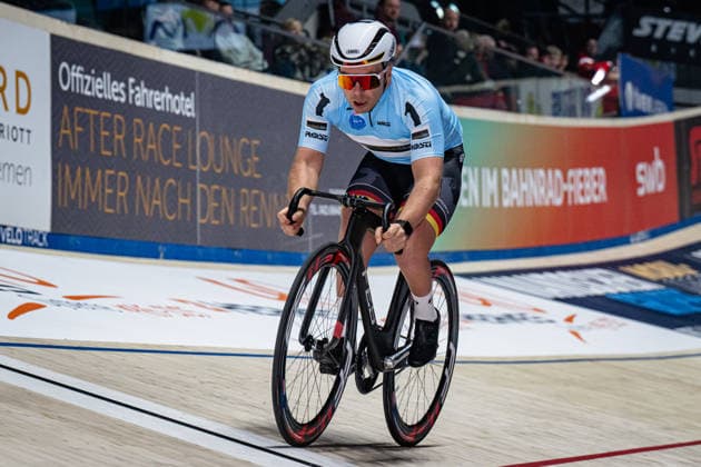 SENSKA Pierre Sixdays Bremen 2026 Team 1 SENSKA Pierre GER Landscape horizontal Landscape Event Event Sixdays Bremen 2026 Category Category Cycling Track Cycling Sixdays Elite Men Location Location Europe Germany Bremen ÖVB Arena Discipline Paracycling Distance m Date Date 10 01 2026 Saturday Day 2