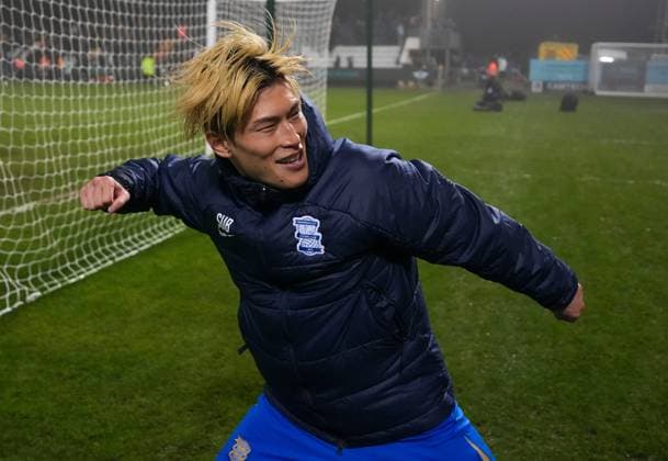 Goalscorer Kyogo Furuhashi of Birmingham City celebrates near the away fans at fulltime after his team s victory Cambridge United v Birmingham City, Emirates FA Cup, Third Round, Football, Cledara Abbey Stadium, Cambridge, UK - 10 Jan 2026Cambridge Cledara Abbey Stadium United Kingdom EDITORIAL USE ONLY No use with unauthorised audio, video, data, fixture lists, club league logos or live services. Online in-match use limited to 120 images, no video emulation. No use in betting, games or single club league player publications.  Copyright: xJedxLeicester Shutterstockx 16246307ai