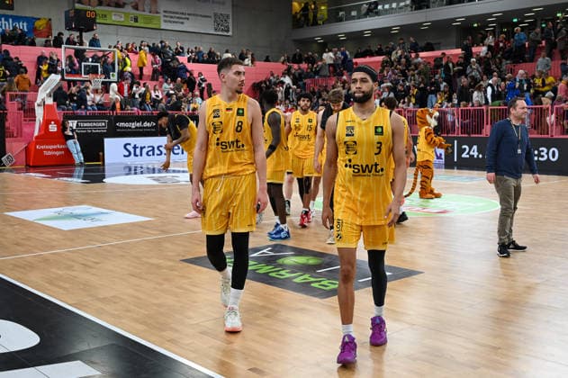Felix Edwardsson Tigers Tuebingen, 08 and Miles Tention Tigers Tuebingen, 03 Disappointment after the defeat, Emotions GER, Tigers Tuebingen vs Phoenix Hagen, Basketball, Men, Pro A, 2 Barmer Basketball Bundesliga, Season 2025 2026, 10 01 2026 GER, Tigers Tuebingen vs Phoenix Hagen, Basketball, Men, Pro A, 2 Barmer Basketball Bundesliga, Season 2025 2026, 10 01 2026 Tuebingen Copyright: xEibner-Pressefoto NicolasxWoernx EP_NWN