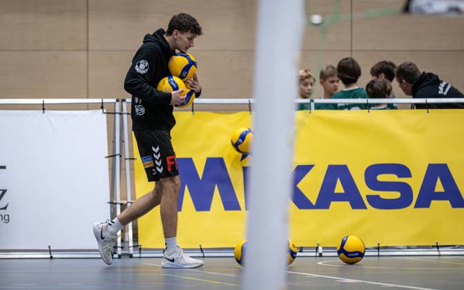 Volleyball, Season 2025 2026, 2 Bundesliga Nord, 10 01 2026, Matchday 14, Men, TuB Bocholt white vs Kieler TV red Tobias John TuB Bocholt , Bocholt Sporthalle West Nordrhein Westfalen Germany 260110_vb_tub-bocholt_kieler-tv_48104